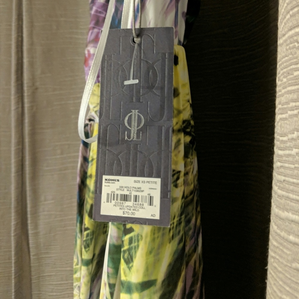maxi dress - Picture 3 of 4
